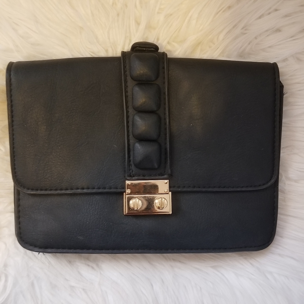 Black Clutch